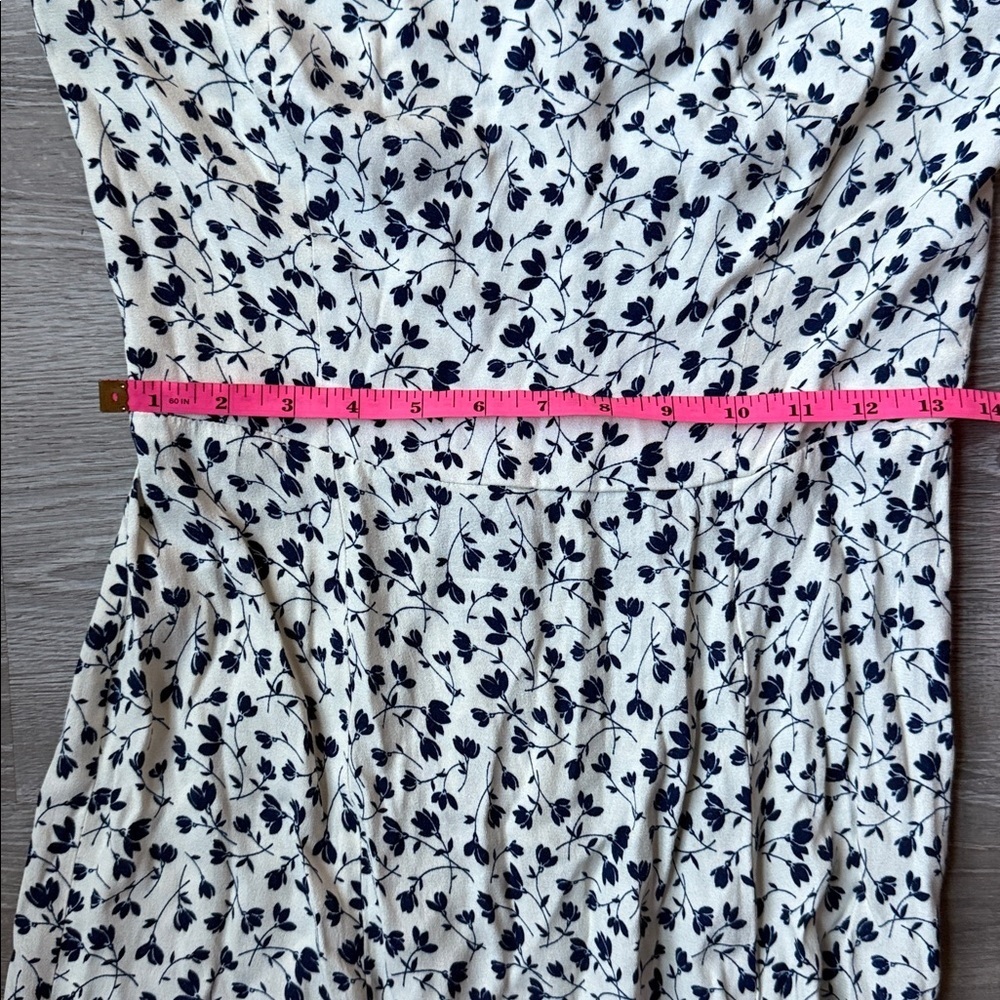 Reformation Bryson Midi Dress 6 - Picture 12 of 13